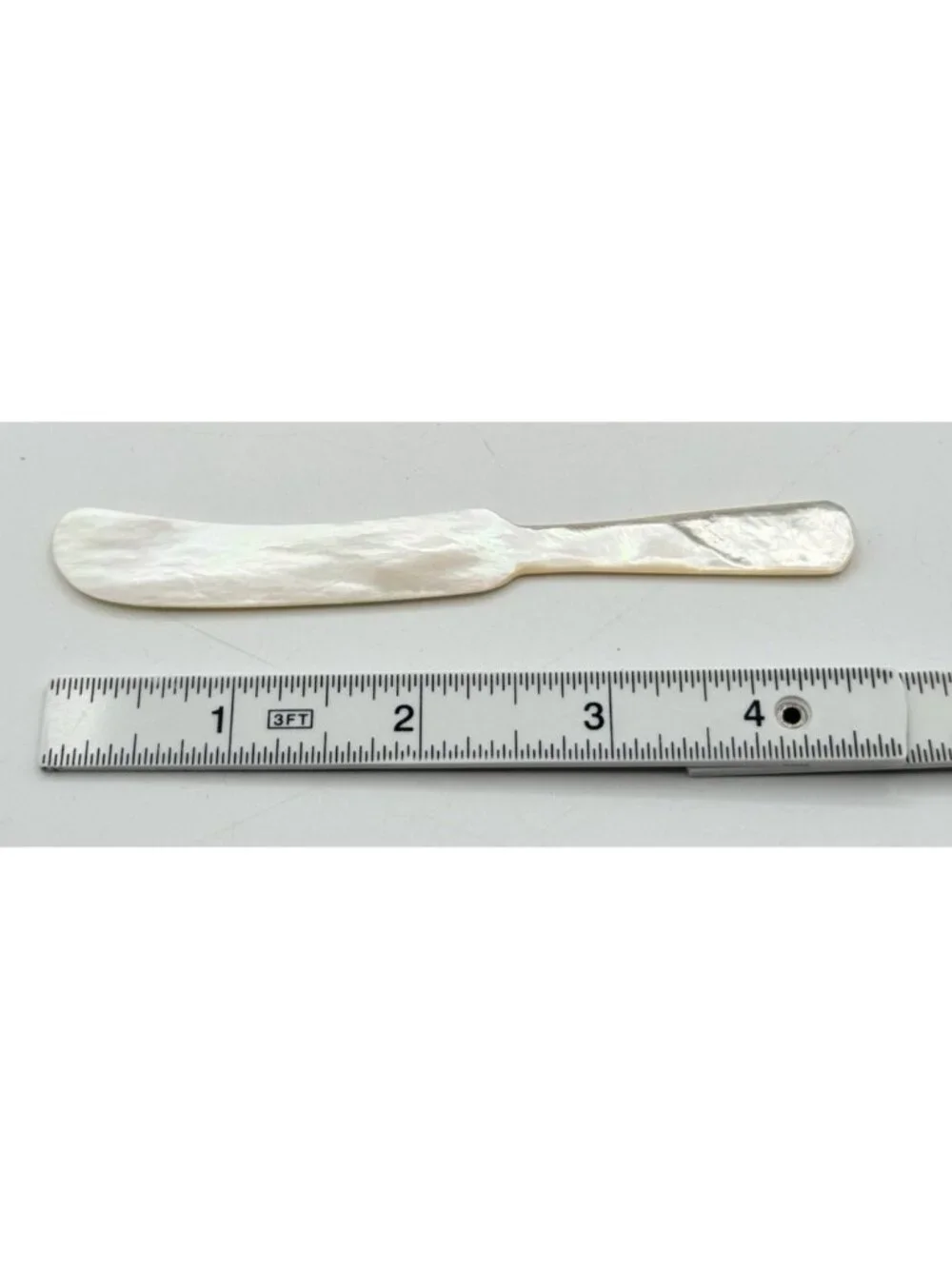 Vintage Mother-of-Pearl Butter Caviar Spreader Set of 6 In Box NEW